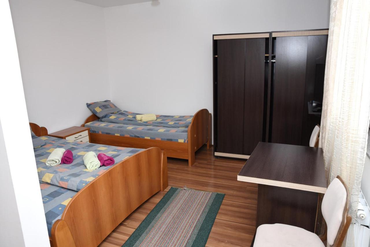 Mm Narcis Bed & Breakfast วลาสินาริด ภายนอก รูปภาพ