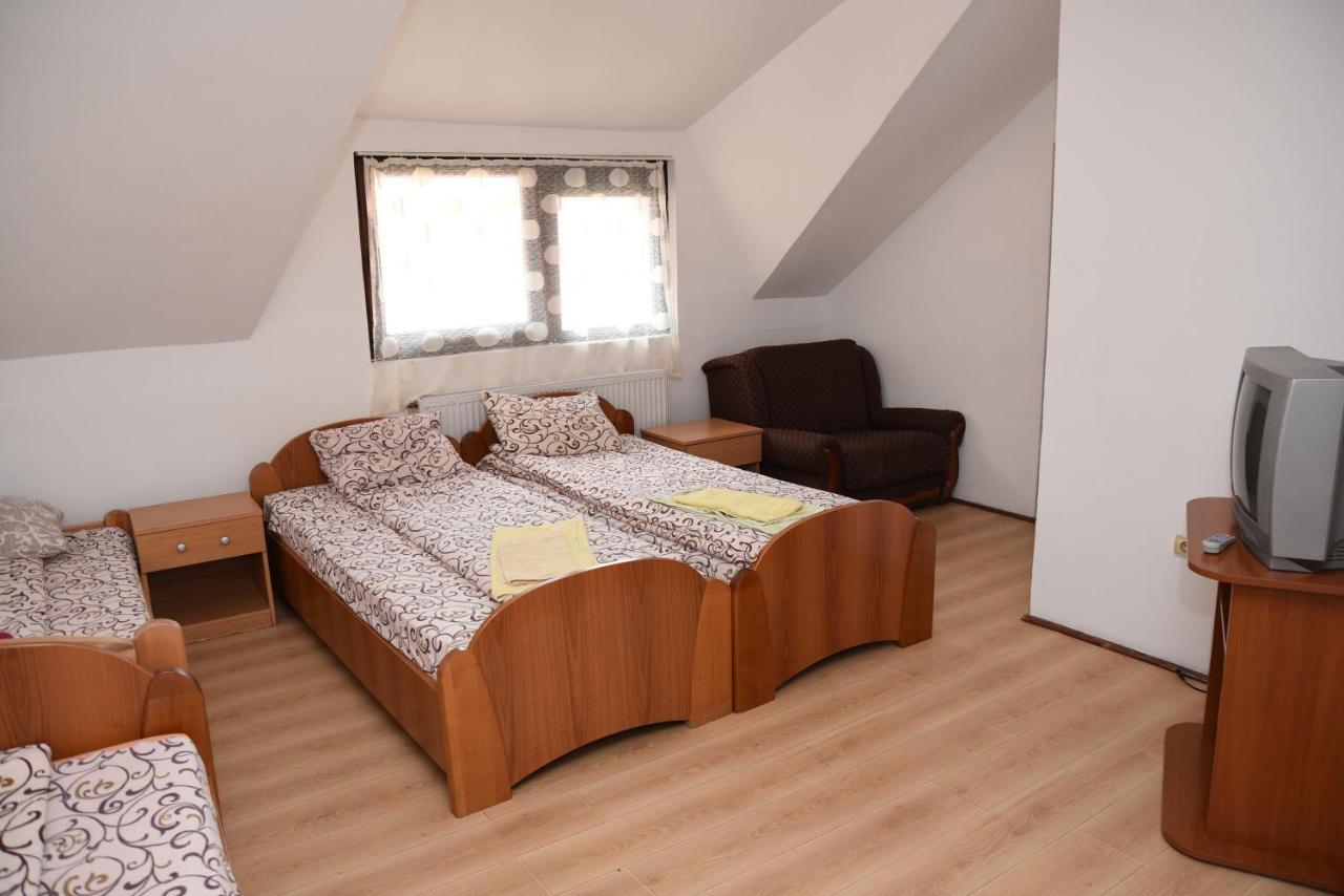 Mm Narcis Bed & Breakfast วลาสินาริด ภายนอก รูปภาพ