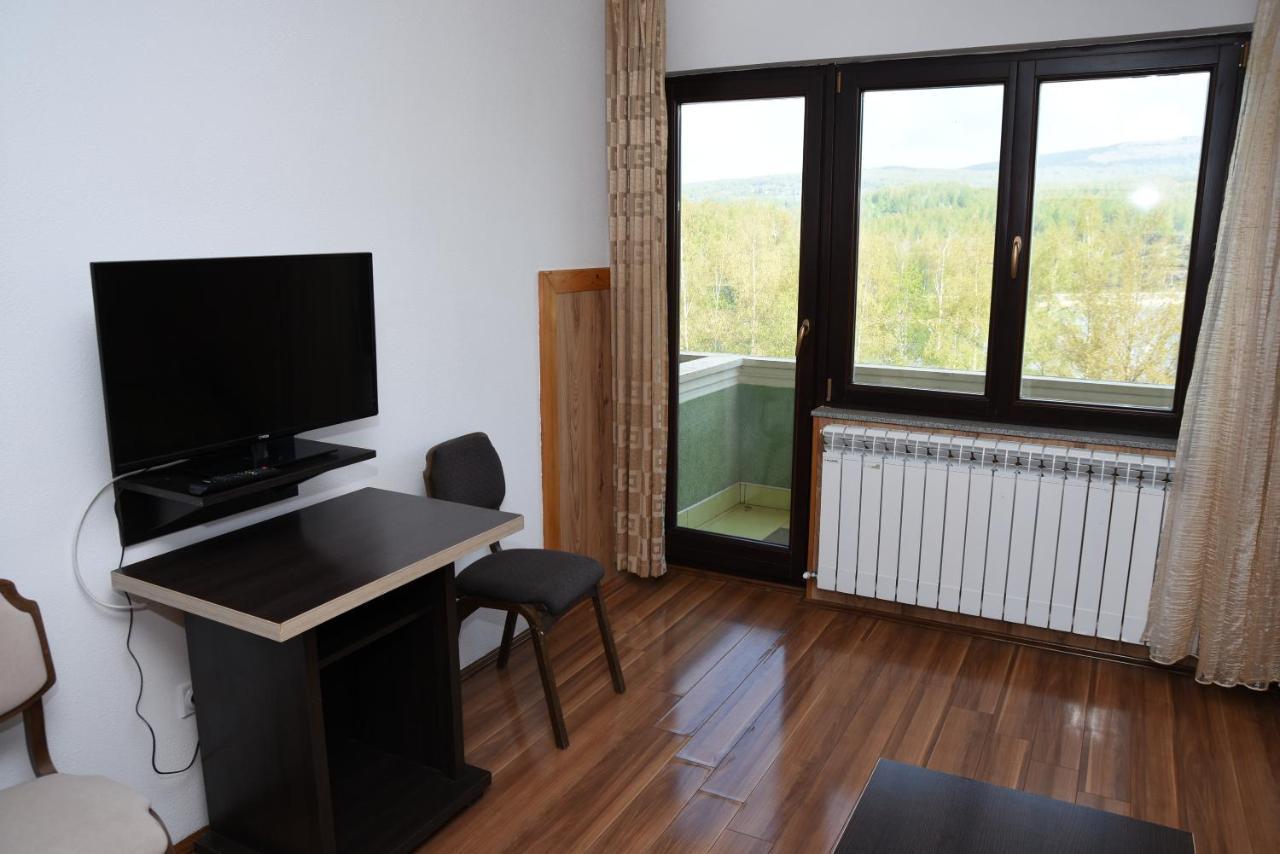 Mm Narcis Bed & Breakfast วลาสินาริด ภายนอก รูปภาพ